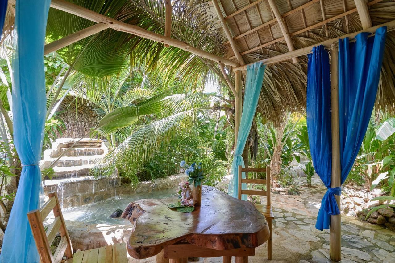 Chalet Tropical Hotel & Restaurant-Pizzeria Las Galeras Exteriér fotografie